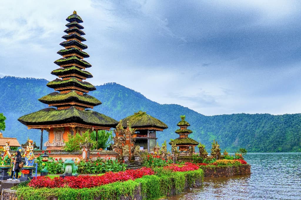 Lịch trình du lịch Indonesia 7 ngày tự túc chi tiết