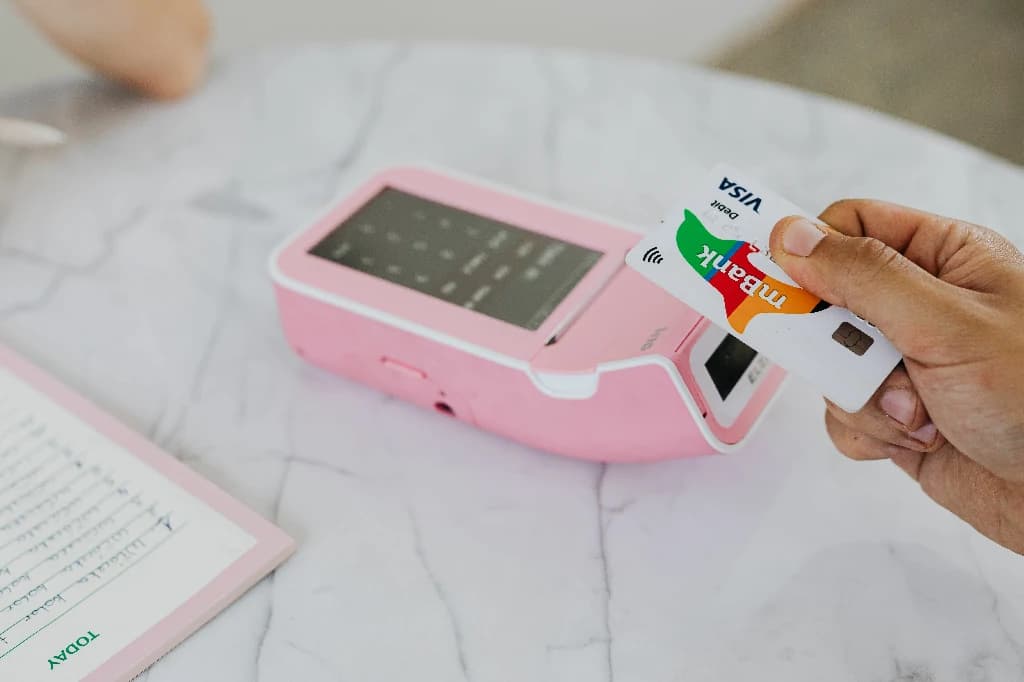 Phí ẩn khi thanh toán ở nước ngoài: cách nhận diện