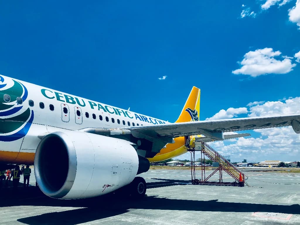 Săn vé máy bay giá rẻ đi Philippines: mẹo và thời điểm
