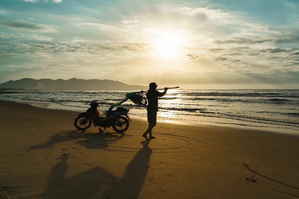 Tiền tip ở các nước: đâu bắt buộc, đâu không?