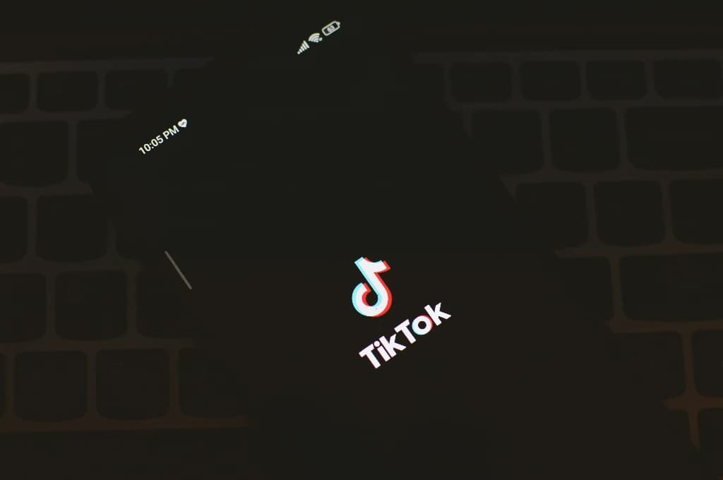 TikTok tốn bao nhiêu data? Cách ước tính khi du lịch